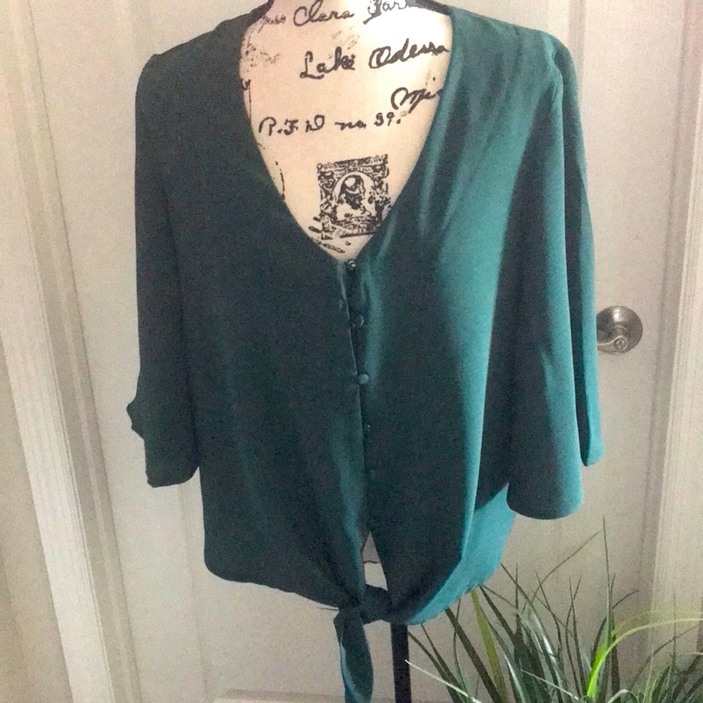 Forest green top. NWOT